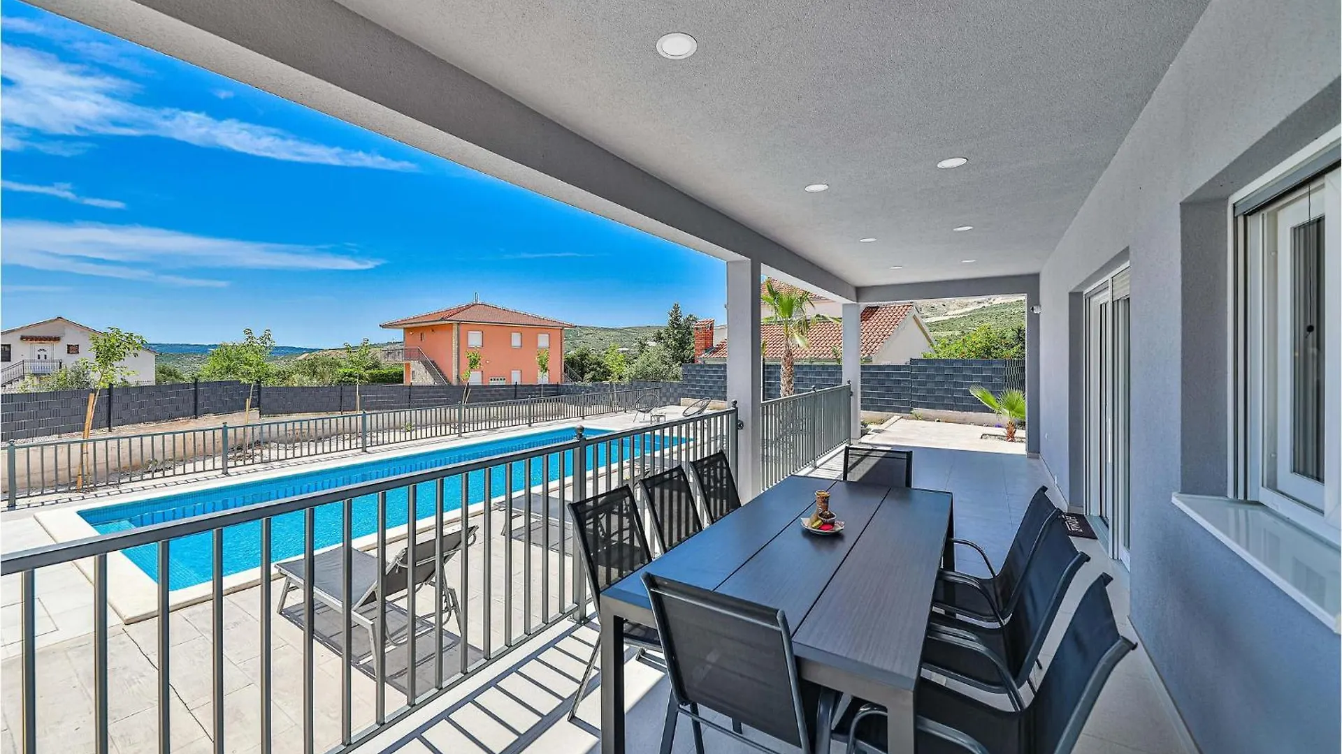 Lovely Home In Trogir With Kitchen クロアチア