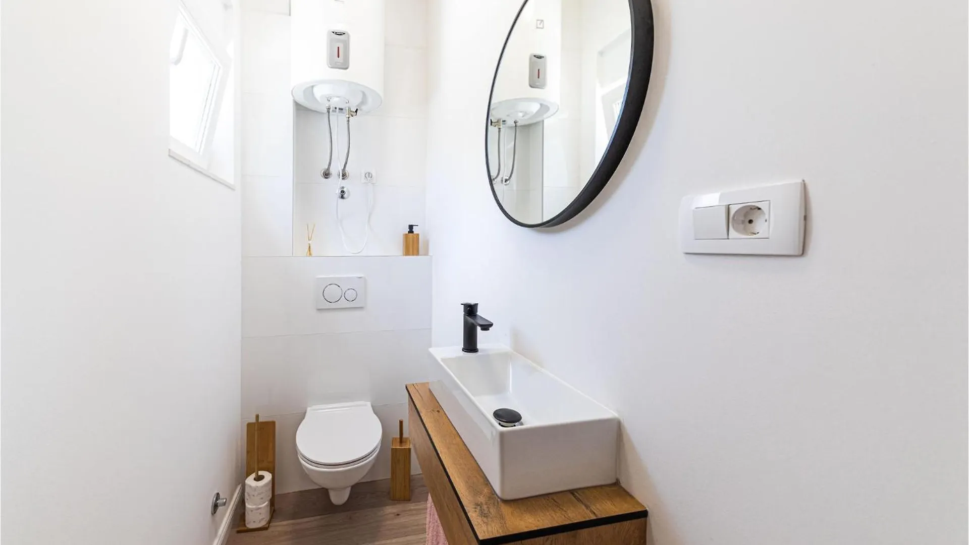Lovely Home In Trogir With Kitchen 0*,  クロアチア